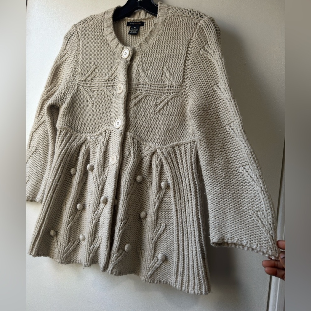 Vintage BCBGMaxAzria Women’s Cream Cardigan Sz M - Picture 2 of 8